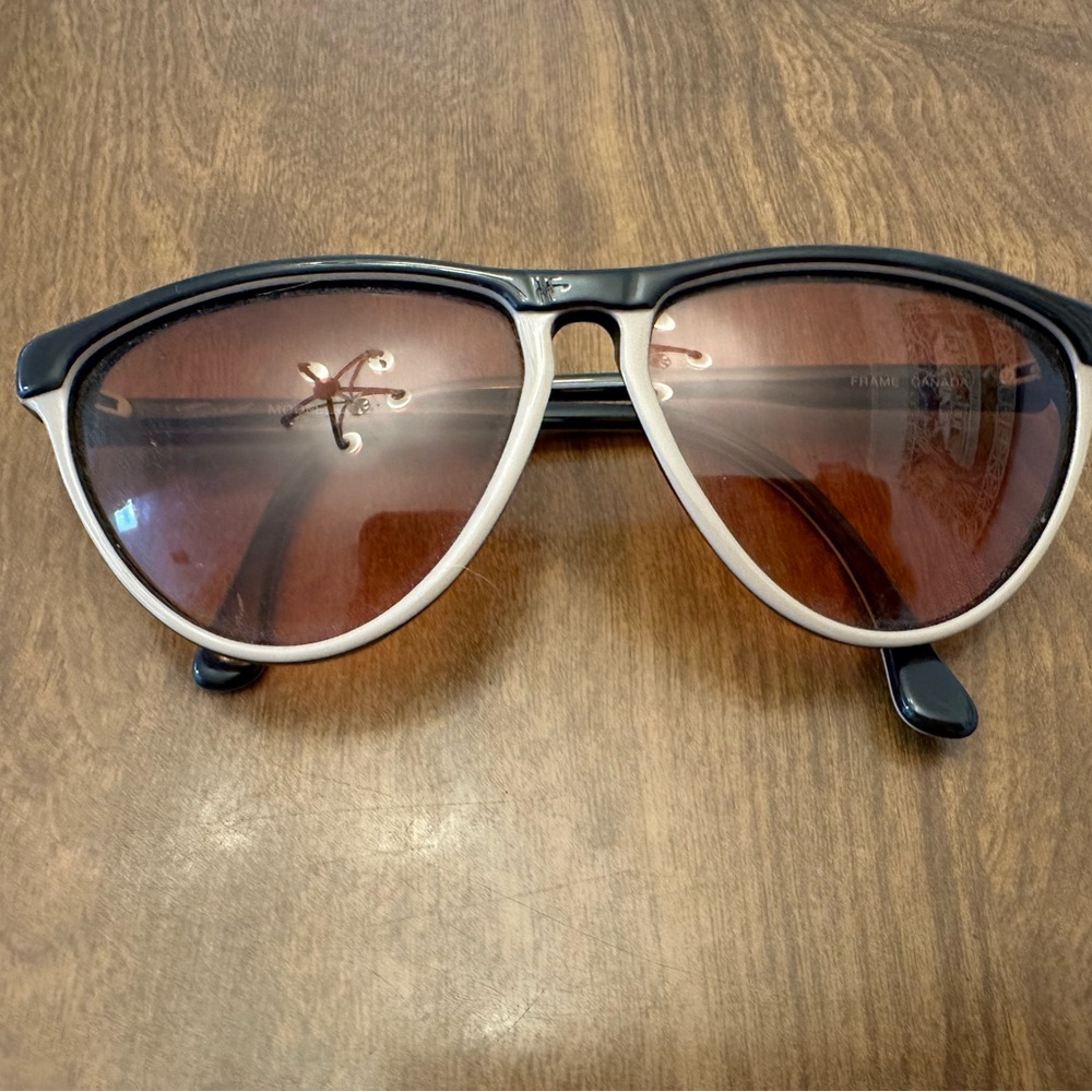Tura Sunglasses Cat Eye Frames 1960’s Vintage Plastic Black & White W Brown Lens
